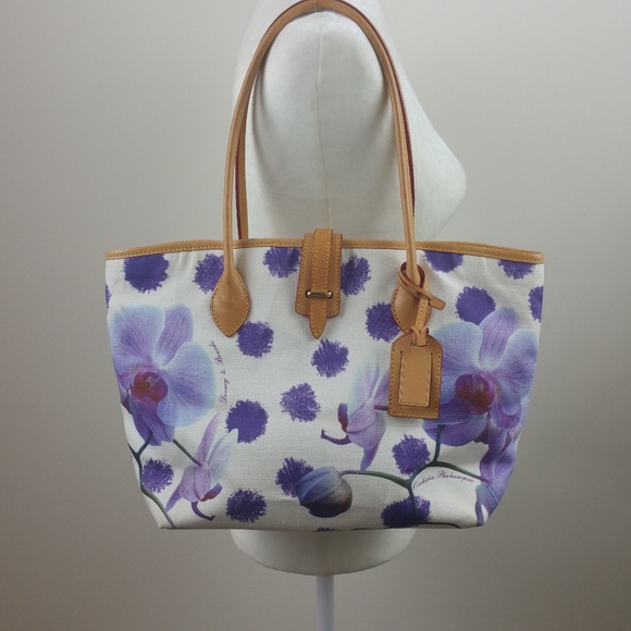 Dooney & Bourke Handbags - D & B Lge Dbl Handle Floral Fabric CindyTote NWOT